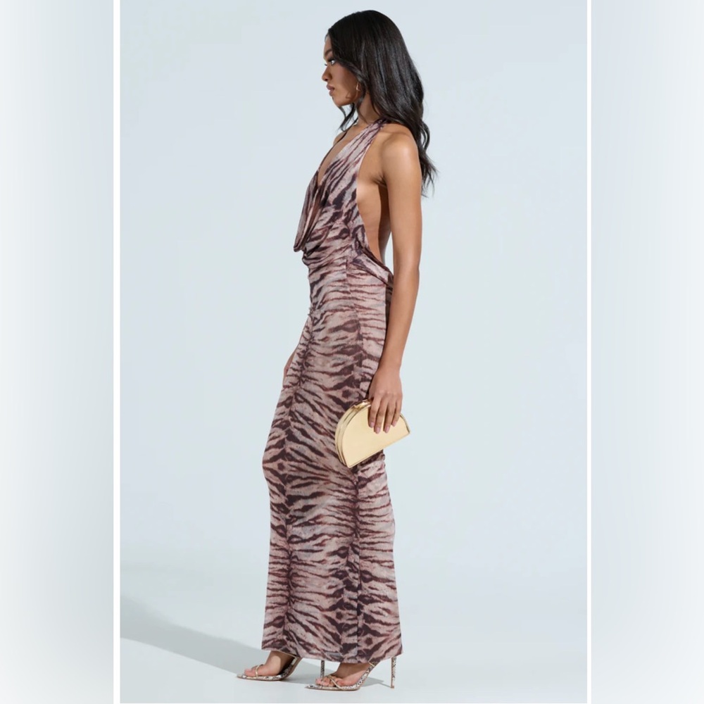 AKIRA FIERCE ZEBRA MAXI DRESS Size LL - Picture 3 of 3